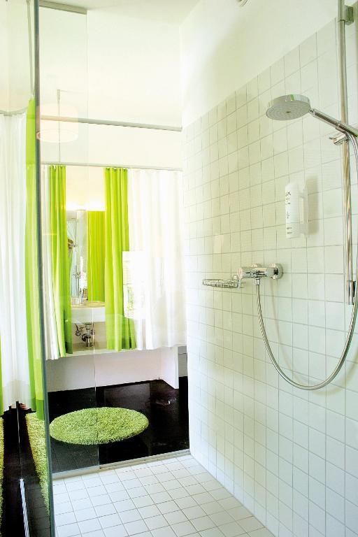 Hotel Zur Schonenburg Schönberg am Kamp Extérieur photo